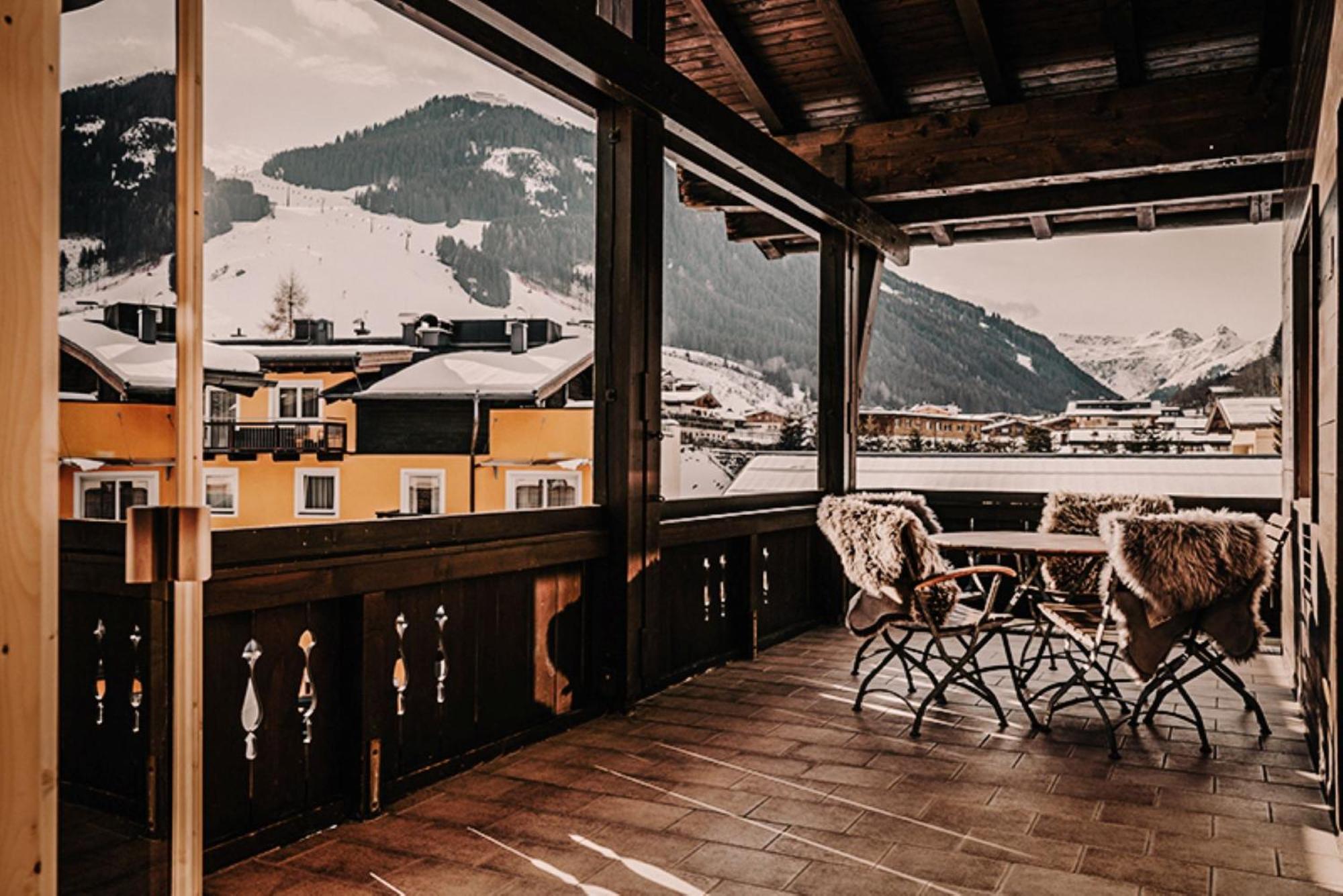 Hotel Gluecksschmiede - Hinterglemm Saalbach-Hinterglemm Exterior photo
